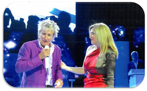 Edie joins Rod Stewart on stage in Las Vegas