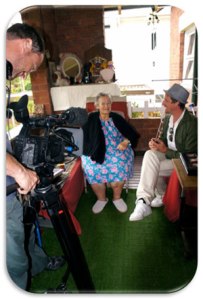 Interviewing Ricca Edirnelian in Sydney about her experiences migrating from Egypt to Australia